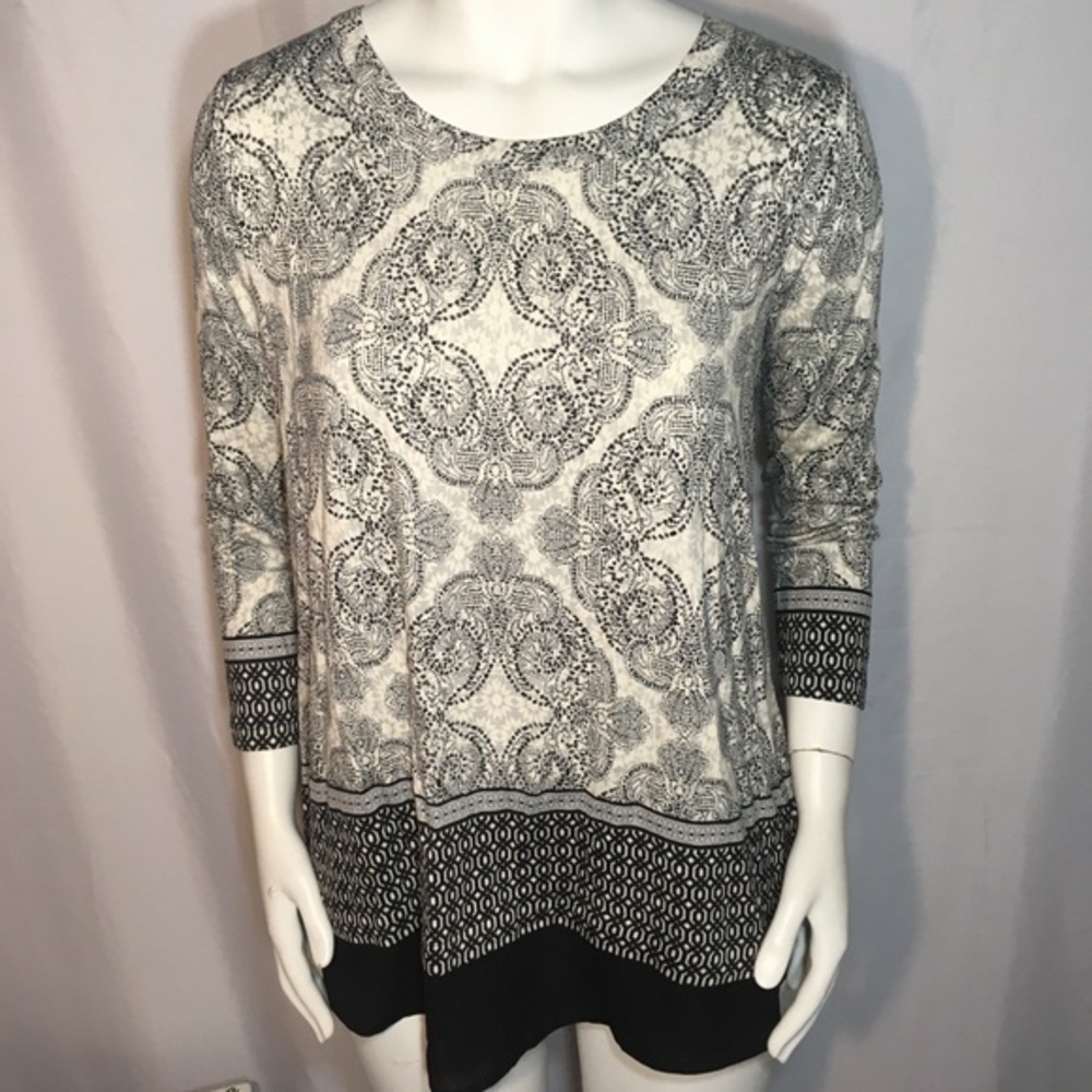 Black and white top.